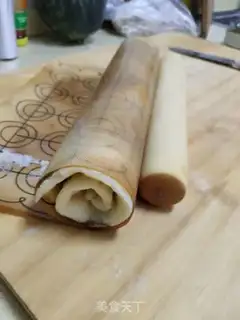 Make Cowcake roll step 14