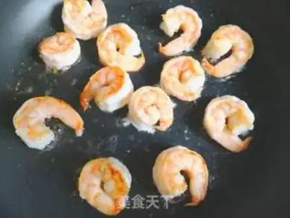 Make Curry seafood step 2