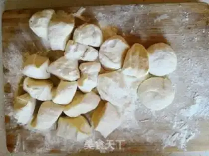 Make Pumpkin buns step 3