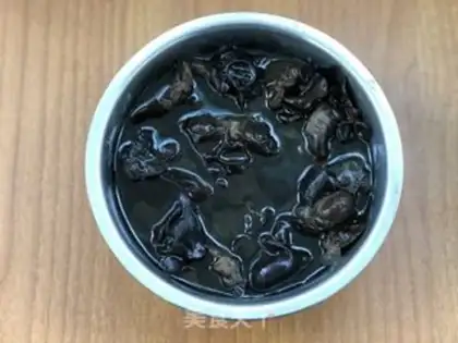 Make Muarshan medicine for sweet peas step 1