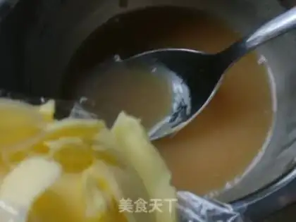 Make Sea salt caramel sauce step 5