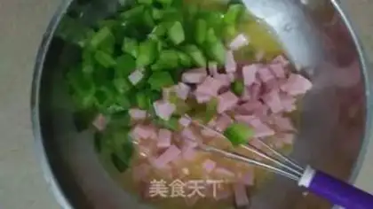 Make Onion omelet step 3