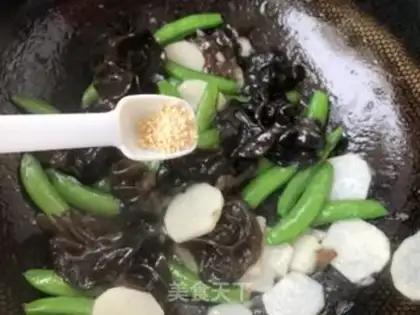 Make Muarshan medicine for sweet peas step 11