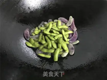 Make Bean-fried lamb-eyes step 3