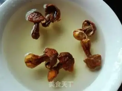 Make Flud eggs step 1