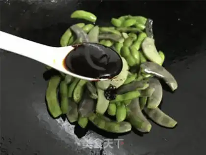 Make Bean-fried lamb-eyes step 6
