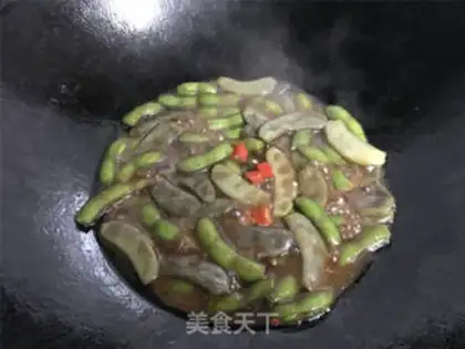 Make Bean-fried lamb-eyes step 7