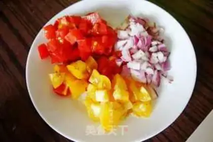 Make Tomato-shrimp cornbone step 2