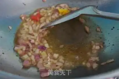 Make Tomato-shrimp cornbone step 5