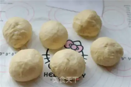 Make Coconut round bread step 7
