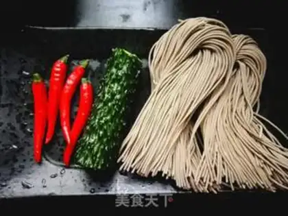 Make Spicy noodles step 0