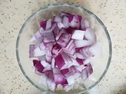 Make Tomato oxen step 2