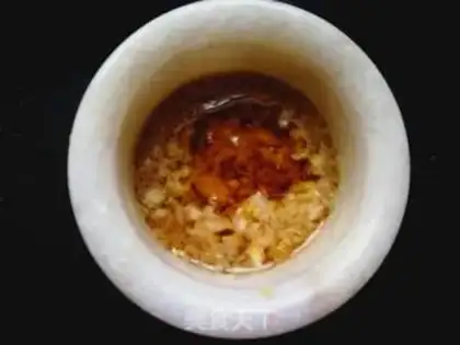 Make Spicy noodles step 5