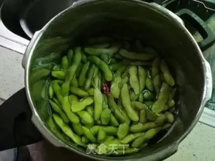 Make Salt-water beans step 1