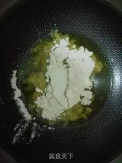 Make Five sesame pancakes step 3