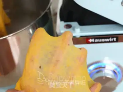 Make Pumpkin rolls step 5