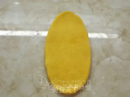 Make Pumpkin rolls step 9