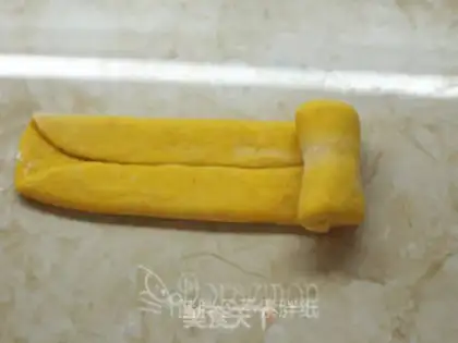 Make Pumpkin rolls step 11