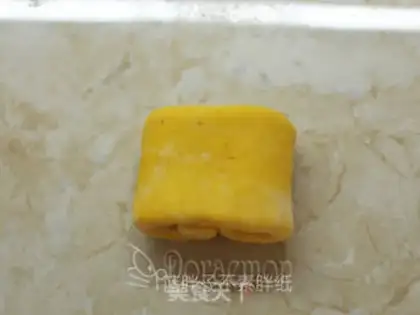 Make Pumpkin rolls step 13