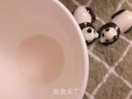 Make Mongolian salt tea step 5