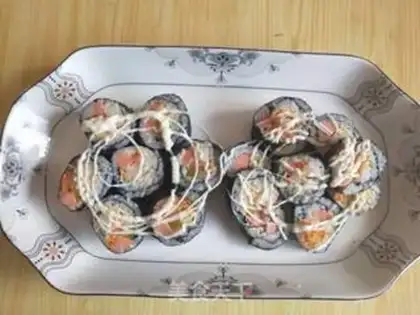 Make Delicious hand roll sushi step 12