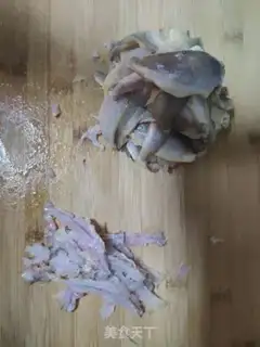Make Yellowfish dumplings step 1