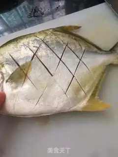 Make Soybeans steamed goldfish step 1