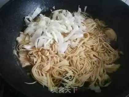 Make Five-flower cabbage sauce step 2