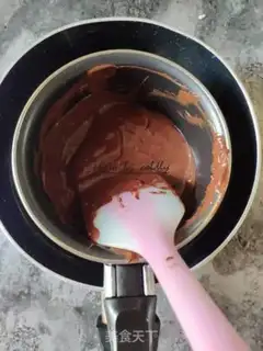 Make Melvin chocolate cake step 2