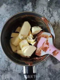 Make Melvin chocolate cake step 3