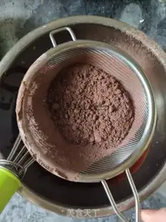Make Melvin chocolate cake step 7