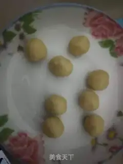 Make Sesame peaches step 4