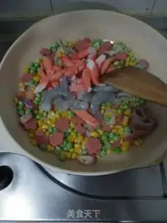 Make Seafood pizza step 6