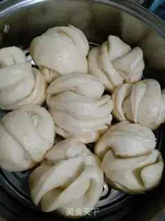 Make Milk rolls step 3