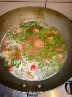 Make Monkey mushroom fan soup step 7