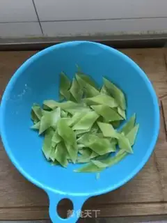 Make Fried eggs step 2
