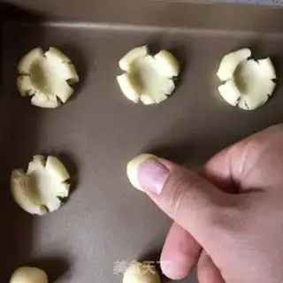 Make Margaret step 8