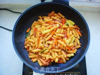 Make Tomato sauce Spiral pasta step 7