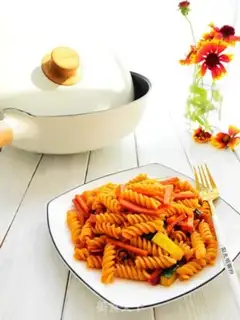 Make Tomato sauce Spiral pasta step 8