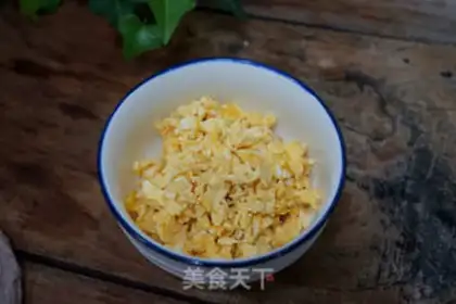 Make Soy shrimp fried rice step 8