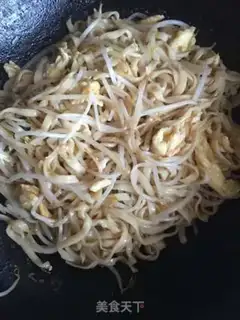 Make Green bean sprouts, noodles step 9