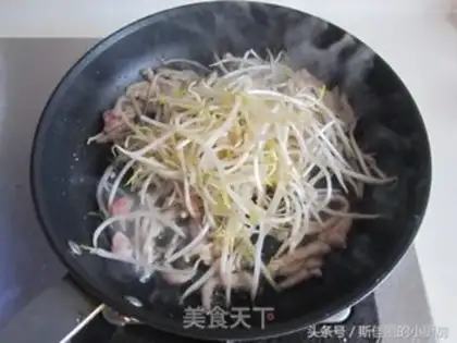 Make Pippi sauce noodles step 6