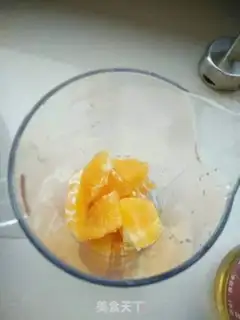 Make Fresh orange juice step 4