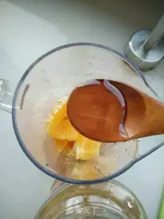 Make Fresh orange juice step 5