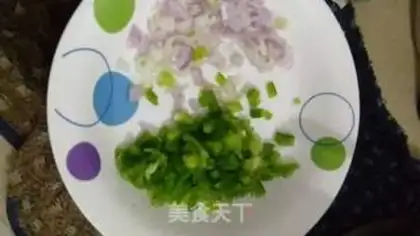 Make Pepper onion egg fried rice step 2