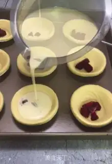 Make Flamingo egg step 6