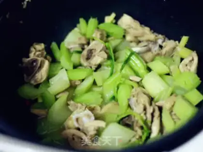 Make Celery fried chicken step 7