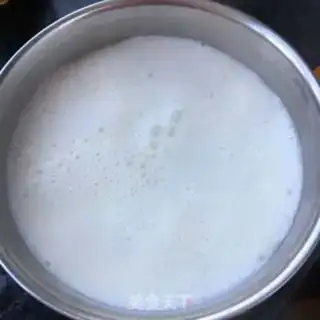 Make Homemade honey yogurt step 2