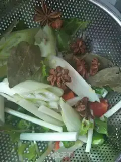 Make Tasty dry fish step 5
