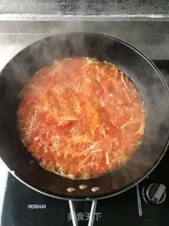 Make Tomatoes, mushroom and egg soup step 5